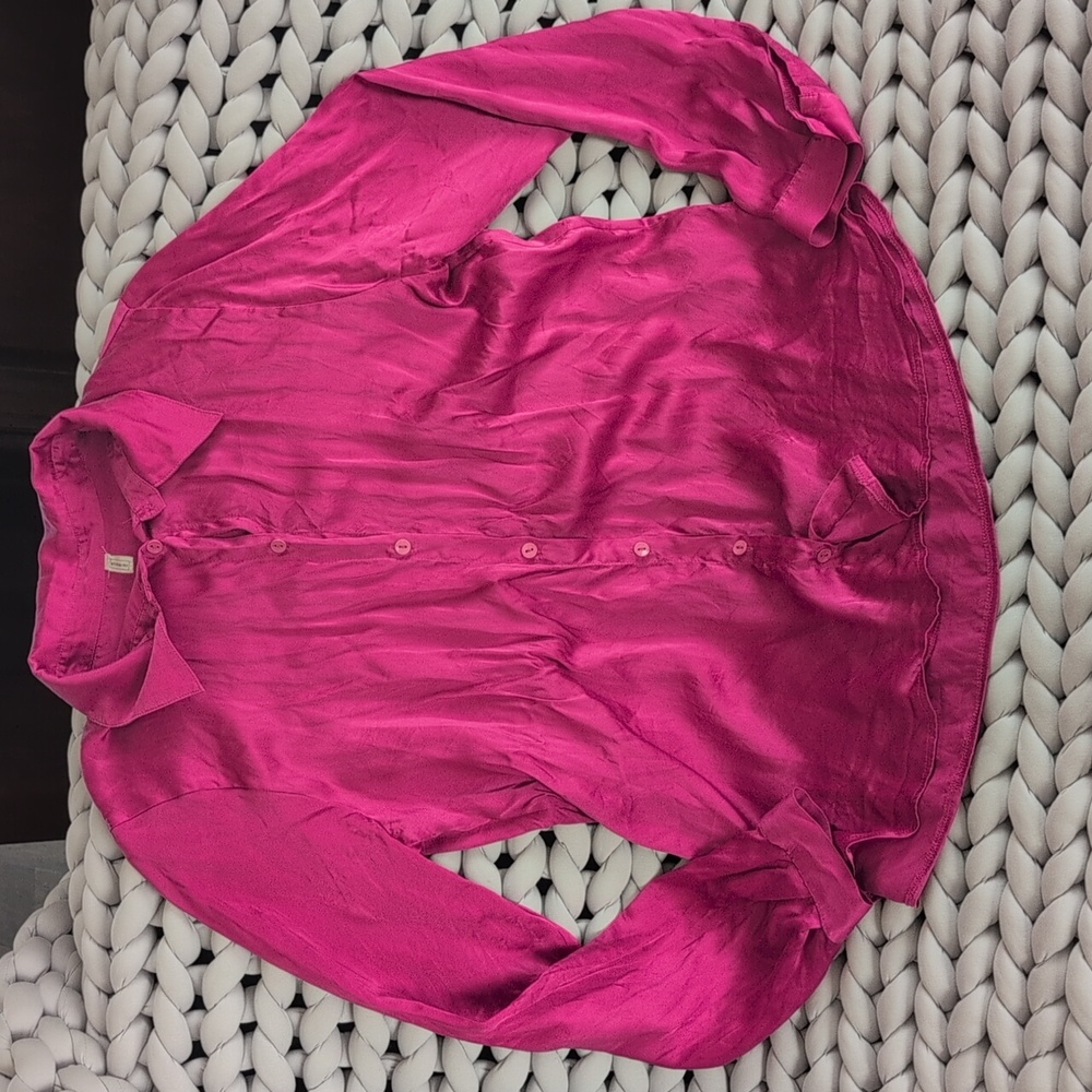 Intimissimi Long Sleeve Button Up 100% Silk Shirt Bright Pink